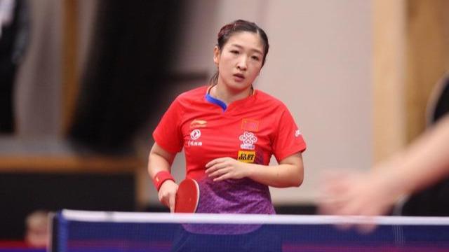 功地打破了 功地打破了