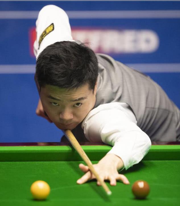 比分面前显 比分面前显